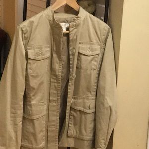Light weight khaki colored jacket